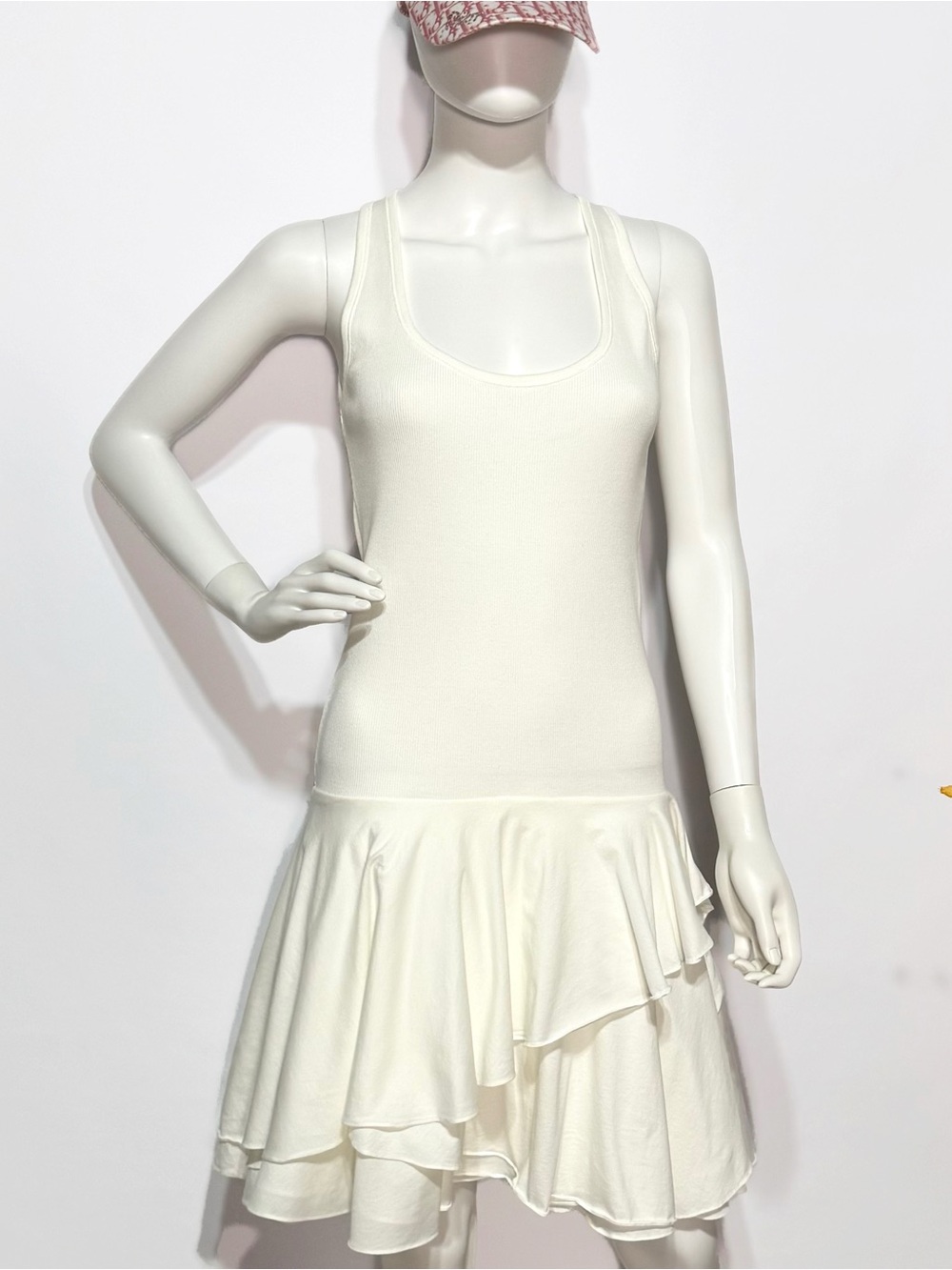 Ralph Lauren cream off white tennis dress with ruffle hem and mesh back |
Size M